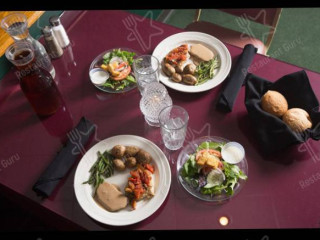 Escape Reality Magic Dinner Show